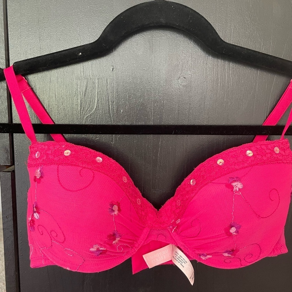 Victoria’s Secret Lined Demi Pink Embroidered Bra with sequins, 34C